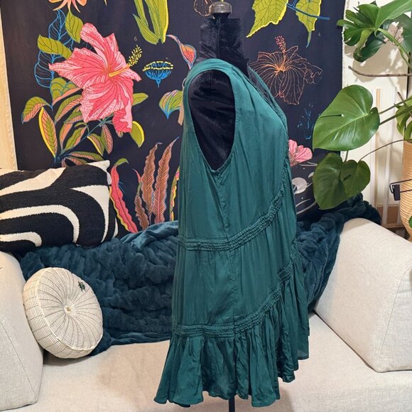CURATIONS Sleeveless Tiered Surplice Viscose Tunic Blouse, Green, Large - Picture 8 of 15
